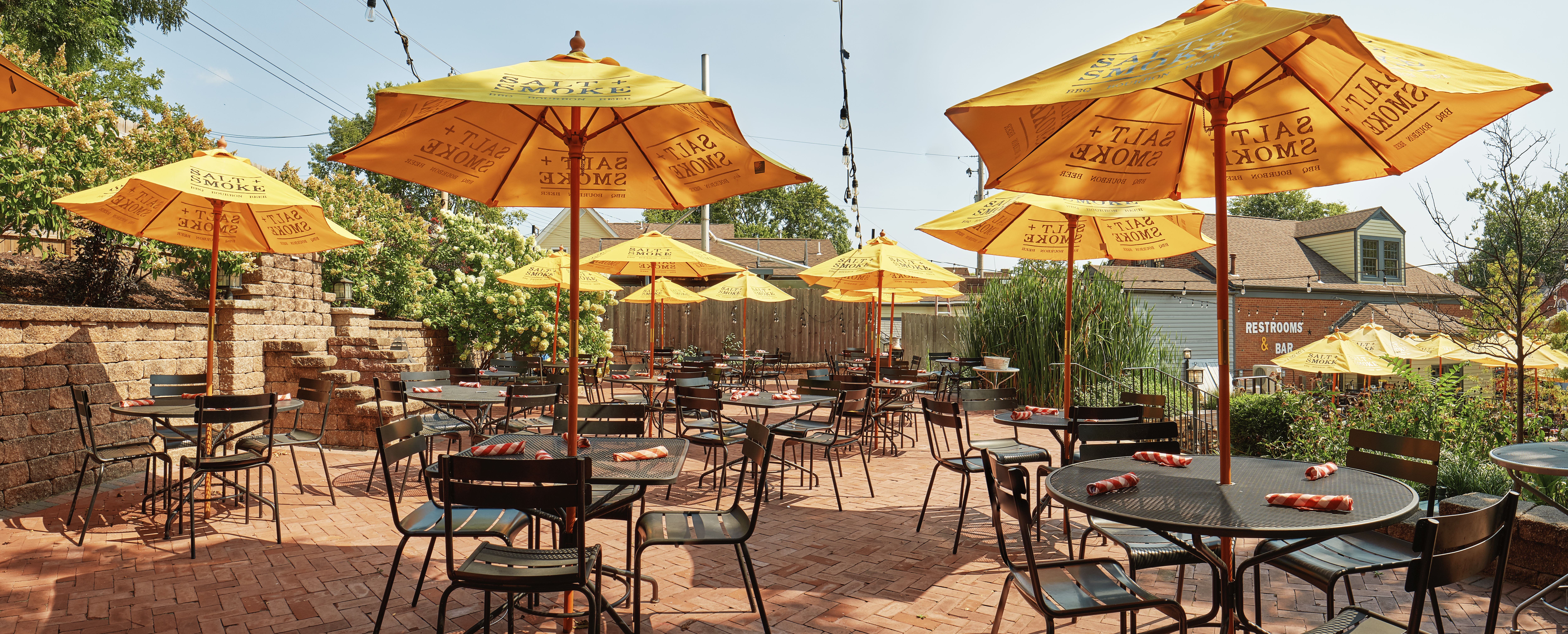 SaltnSmoke-StCharles-ExteriorRoom-angle7-99_Panorama Outdoor patio at Salt + Smoke in St. Charles, MO.