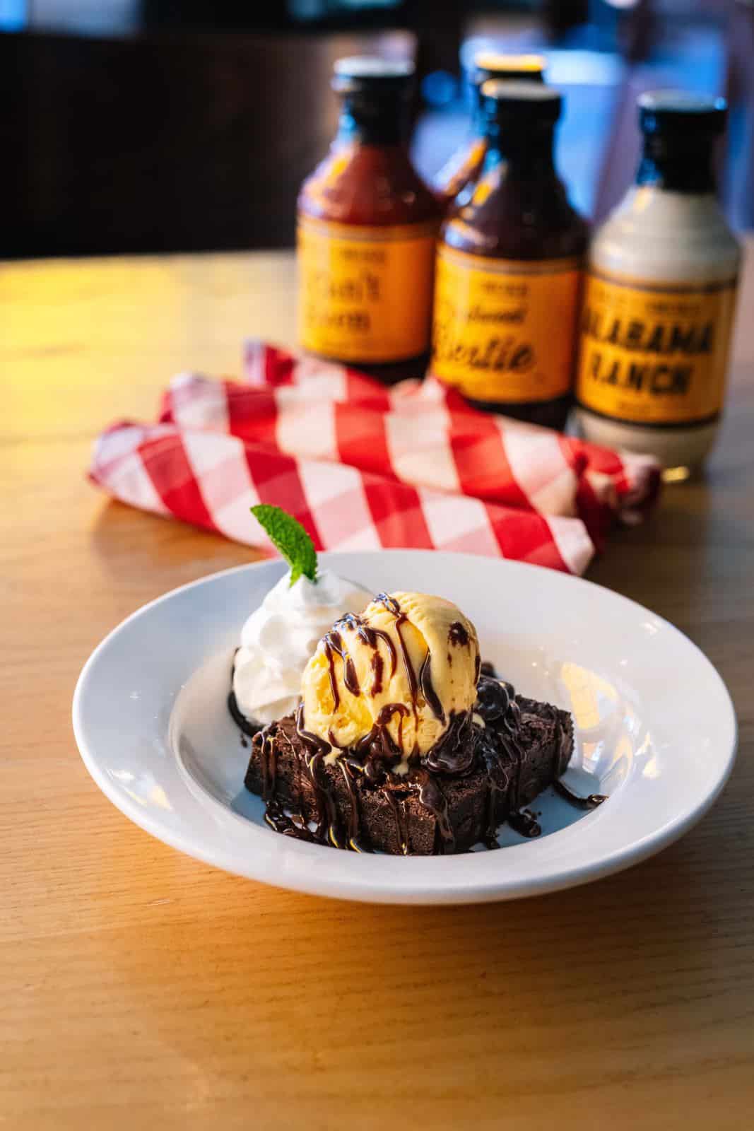 Menu 13 Dark chocolate brownie